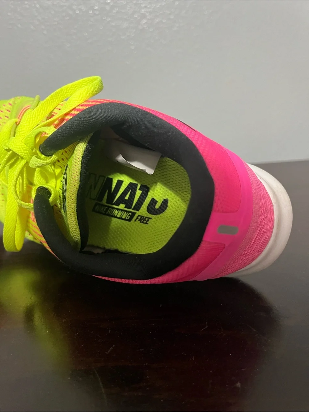 Nike Women’s Neon Yellow and Pink Gradient Running Sneakers